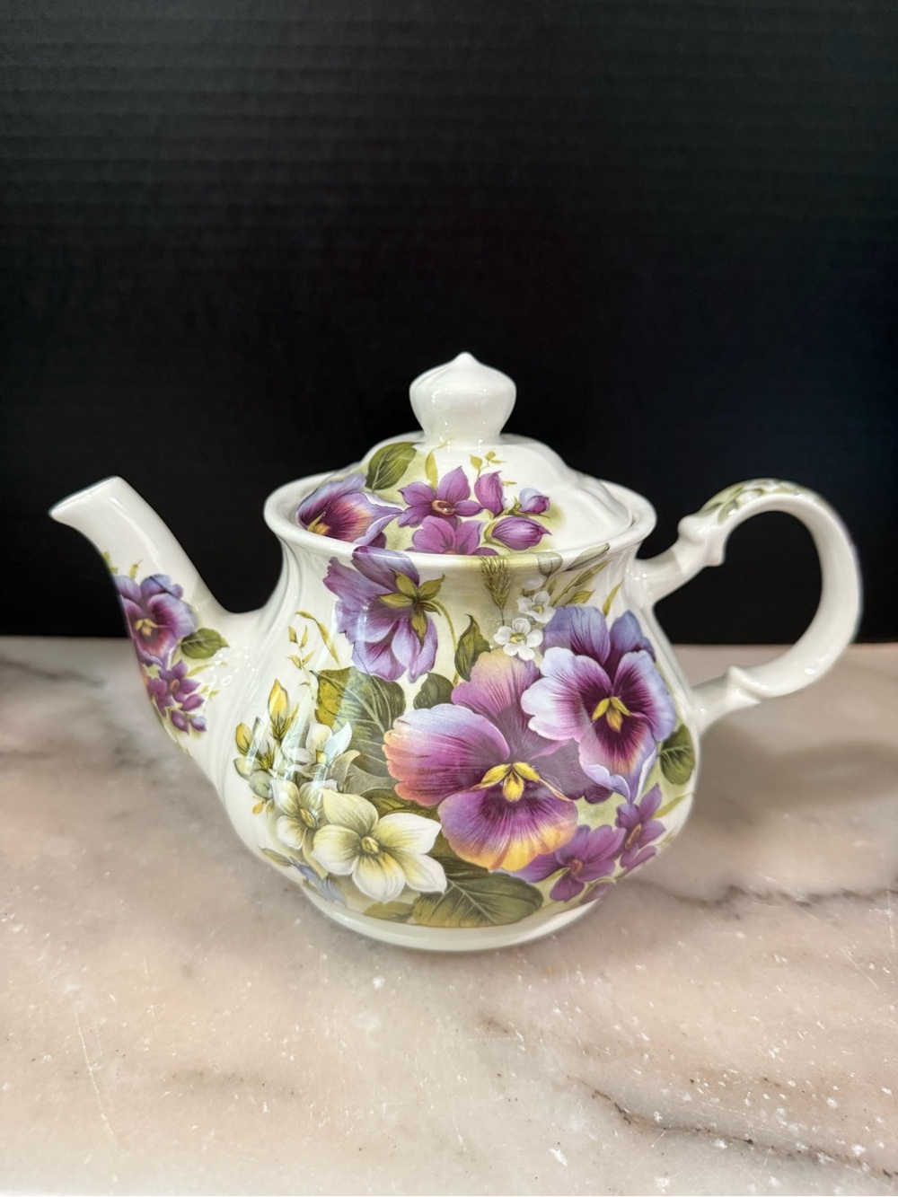 Teapot Purple and White Violets Violet by Sadler made in England